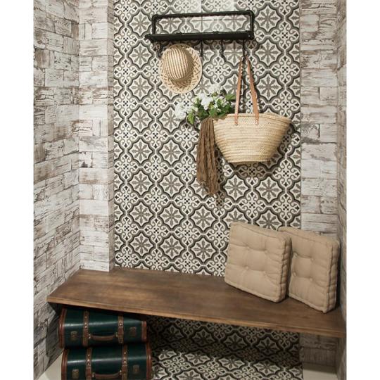 mainzu centro florentine white cementlap 20 virag mintas szurke fekete feher mediterran vintage country balaton nyaralo jarolap padlolap csempe falburkolat eloszoba butor etterem.jpg
